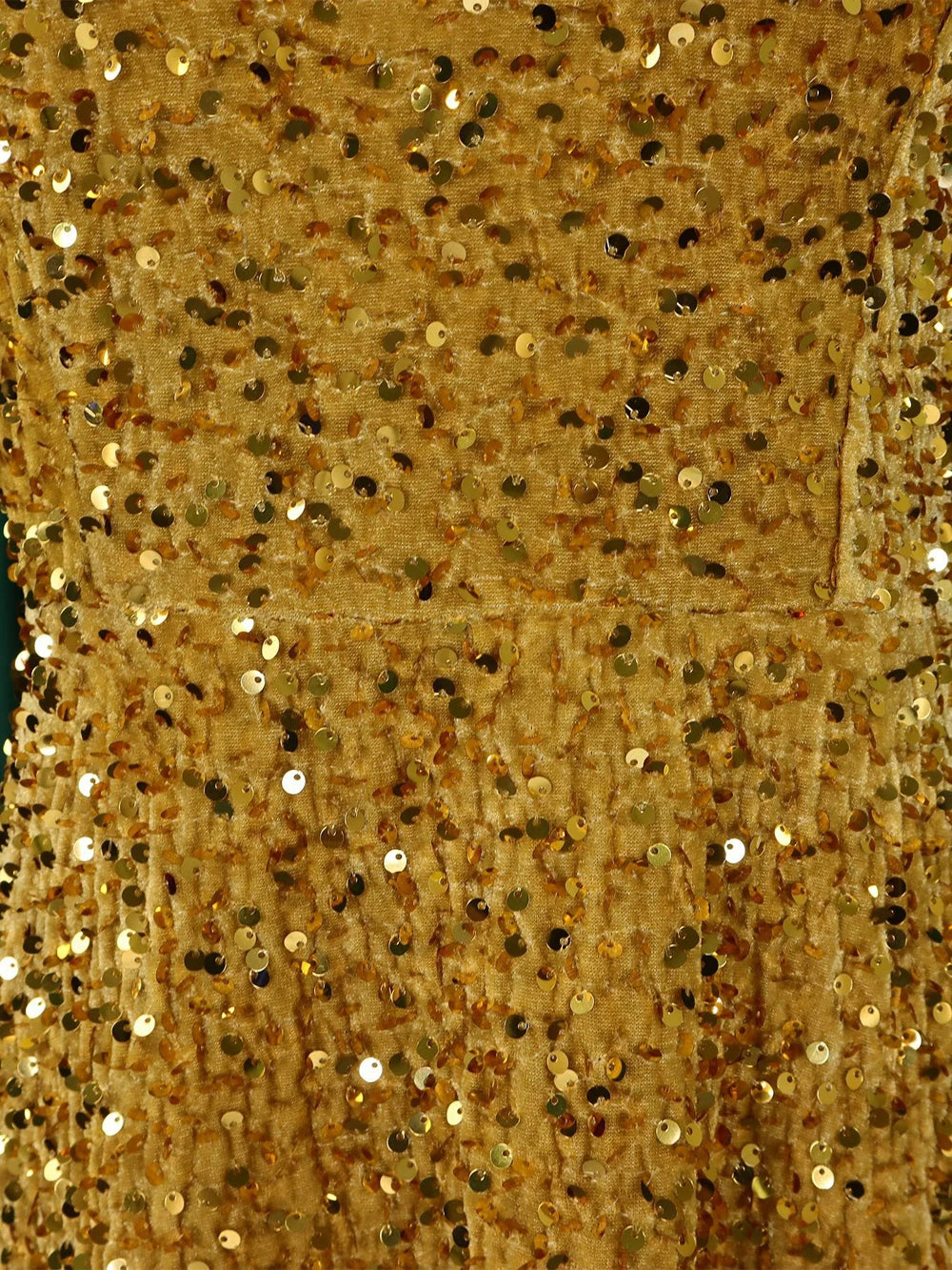 Robe à paillettes doré