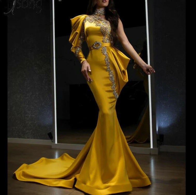 Robe de soirée dorée