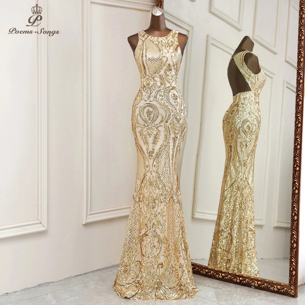 robe dorée et blanche