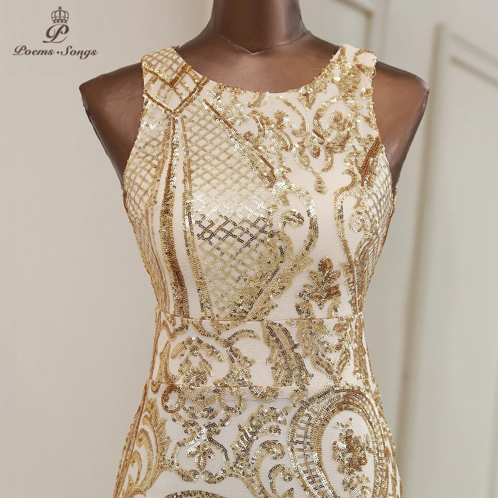 robe dorée et blanche