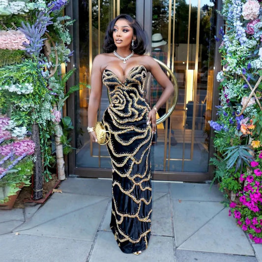 robe dorée noire